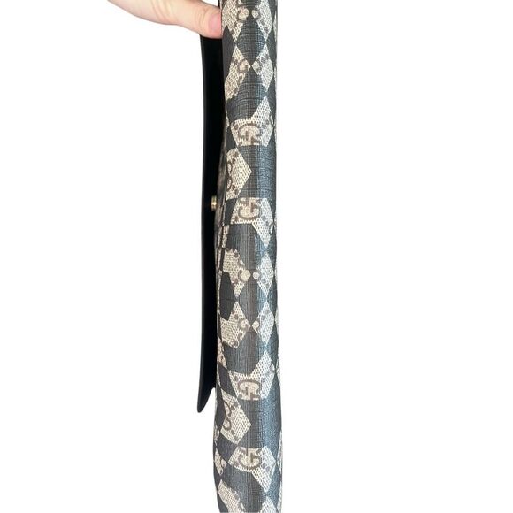 Gucci GG Supreme Monogram Canvas Leather Caleido Print Envelope Clutch Black - Picture 3 of 4